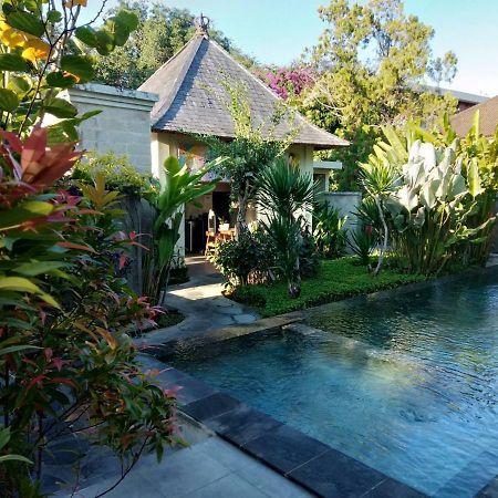 Arnaya Homestay Kuta Lombok Eksteriør billede